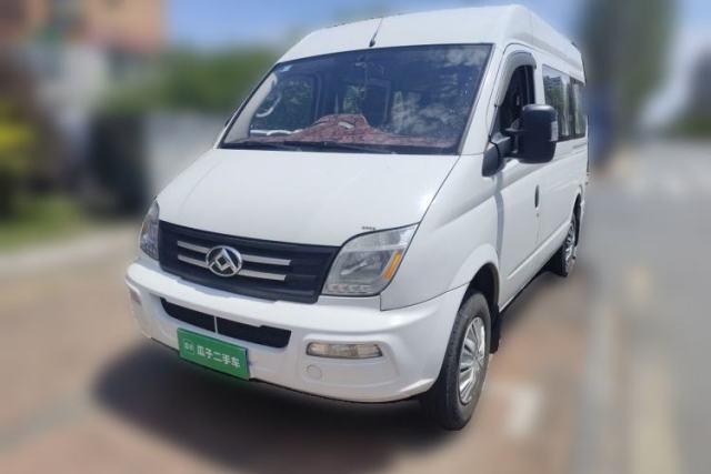 Used SAIC MAXUS Xintu V80 2019 2.5T Classic 6-Speed Manual Van Short Wheelbase Mid-Roof 6-Seater