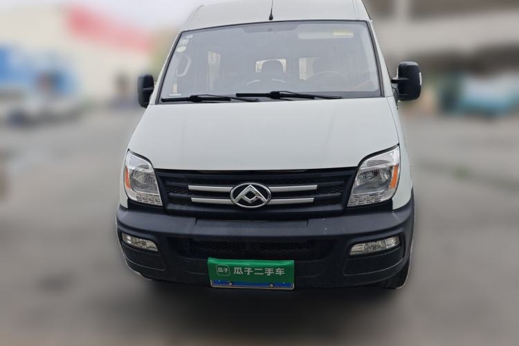Used SAIC MAXUS Xintu V80 2019 2.5T Classic Edition 6-Speed Manual – Aoyuntong Modified Version Short Wheelbase Mid-Height Roof 5/6 Seats Exterior 1