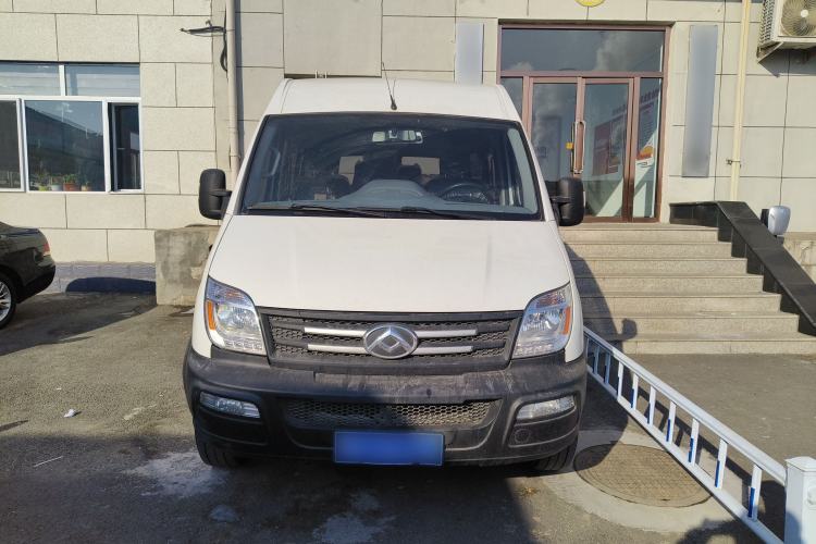 Used SAIC MAXUS Xintu V80 2019 2.5T Classic AMT Aoyuntong Short Wheelbase Mid-Roof 5/6-Seater Exterior 1