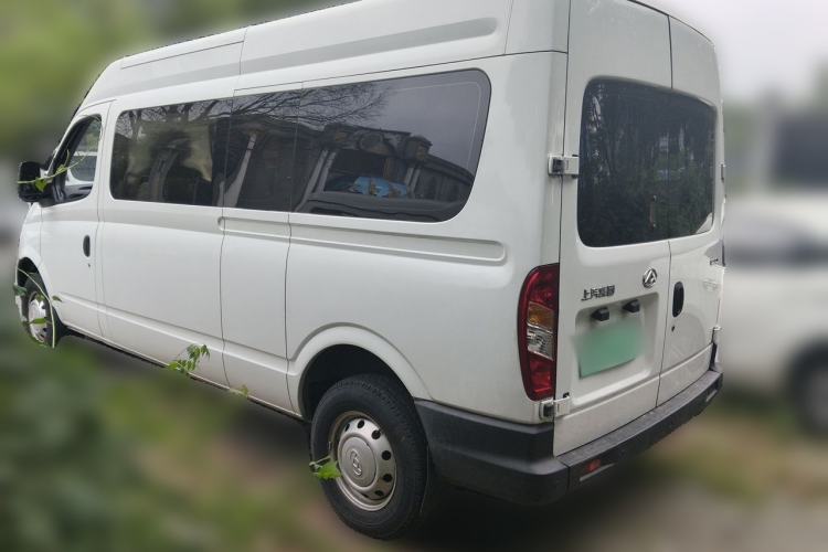 Used SAIC MAXUS Xintu V80 2019 2.5T Classic Model 6-Speed Manual Aotong Long Wheelbase Mid-Height 7-Seater Exterior 3