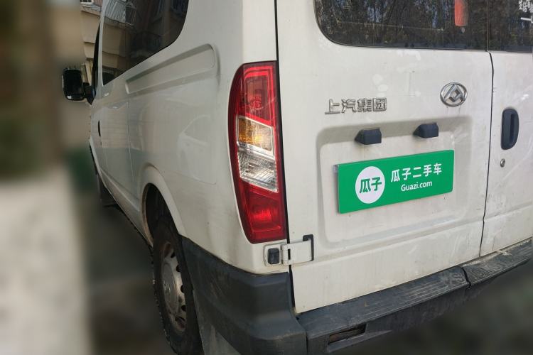 Used SAIC MAXUS Xintu V80 2019 2.5T Classic Edition 6-Speed Manual – Aoyuntong Short Wheelbase Mid-Height Design 5/6 Seats Exterior 3