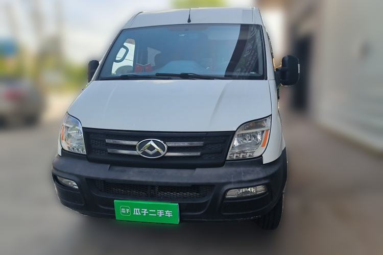 Used SAIC MAXUS Xintu V80 2019 2.5T Classic Edition 6-Speed Manual – Aoyuntong Short Wheelbase Mid-Height Design 5/6 Seats Front