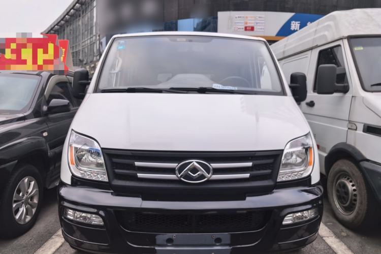 Used SAIC MAXUS Xintu V80 2019 2.5T Classic Model 6-Speed Manual – Aoyuntong Modified Version Short Wheelbase Ultra-Low Roof 5/6 Seats Front