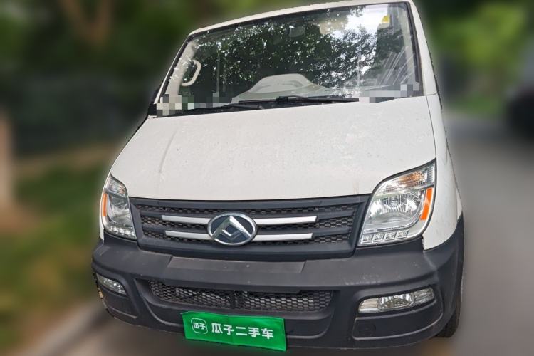 Used SAIC MAXUS Xintu V80 2019 2.5T Classic Model AMT Aoyuntong Facelifted Short Wheelbase Ultra-Low Roof 5/6-Seater Front