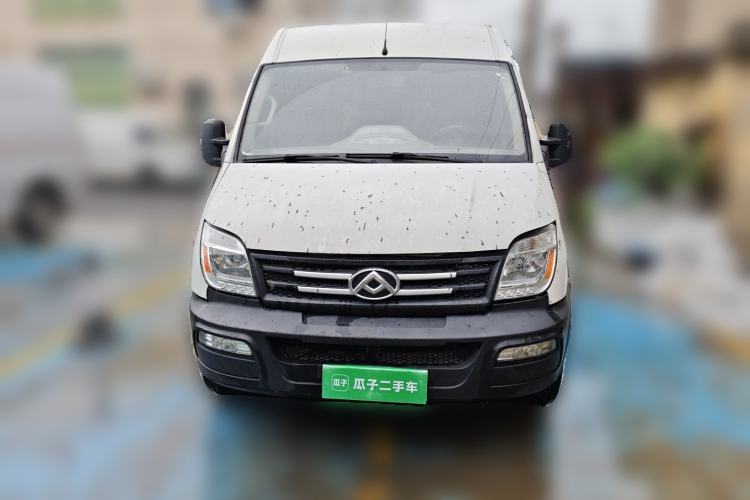 Used SAIC MAXUS Xintu V80 2019 2.5T Classic Edition 6-Speed Manual – Aoyuntong Short Wheelbase Mid-Height Design 5/6 Seats Front