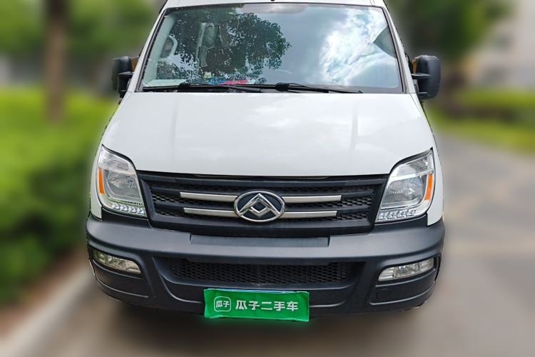 Used SAIC MAXUS Xintu V80  Front