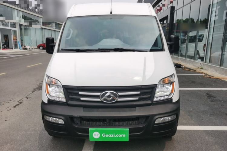 Used SAIC MAXUS Xintu V80 2019 2.5T Classic Version 6-Speed Manual – Aoyuntong Modified Long Wheelbase Mid-Height 7-Seater Front