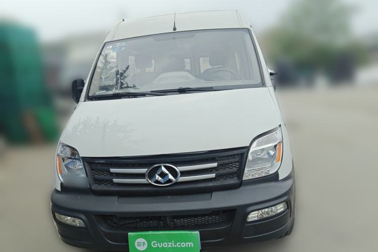 Used SAIC MAXUS Xintu V80 2019 2.5T Classic Edition 6-Speed Manual – Aoyuntong Short Wheelbase Mid-Height Design 5/6 Seats Front