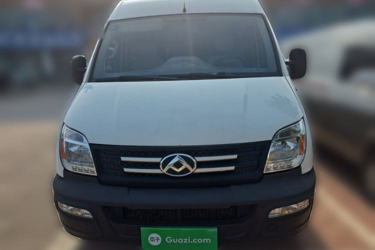 Used SAIC MAXUS Xintu V80 2019 2.5T Classic Edition 6-Speed Manual – Aoyuntong Modified Version Short Wheelbase Mid-Height Roof 5/6 Seats Front