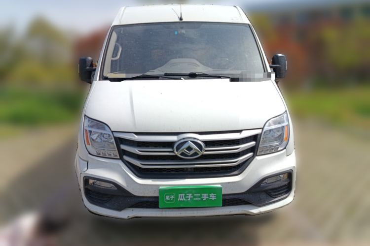Used SAIC MAXUS Xintu V80 2019 2.0T Plus 6-Speed Manual – Aoyuntong Short Wheelbase Ultra-Low Roof 5/6-Seater Front