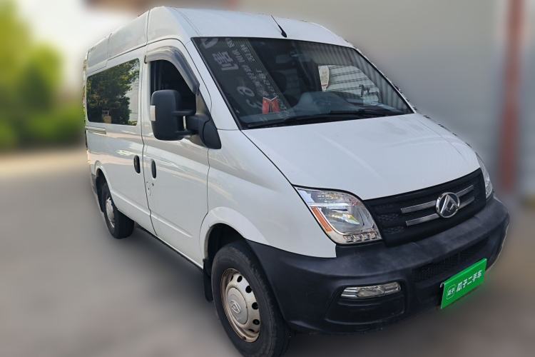 Used SAIC MAXUS Xintu V80 2019 2.5T Classic Edition 6-Speed Manual – Aoyuntong Short Wheelbase Mid-Height Design 5/6 Seats Front Right 45 Deg
