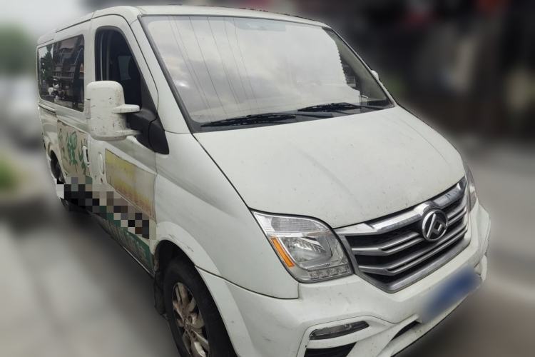 Used SAIC MAXUS Xintu V80 2019 2.0T Plus AMT Aoyuntong Short Wheelbase Ultra-Low Roof 5/6-Seater Front Right 45 Deg
