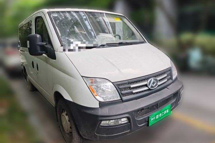Used SAIC MAXUS Xintu V80 2019 2.5T Classic Model AMT Aoyuntong Facelifted Short Wheelbase Ultra-Low Roof 5/6-Seater Front Right 45 Deg