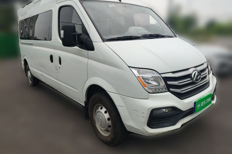 Used SAIC MAXUS Xintu V80 2019 2.0T Plus 6-speed Manual – Aotong Long Wheelbase Mid-Height 7-Seater Front Right 45 Deg