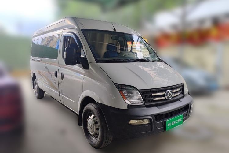 Used SAIC MAXUS Xintu V80 2019 2.5T Classic Model 6-Speed Manual Aotong Long Wheelbase Mid-Height 7-Seater Front Right 45 Deg