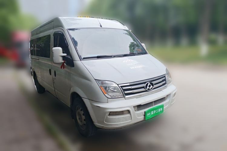 Used SAIC MAXUS Xintu V80 2019 2.5T Classic Version 6-Speed Manual – Aoyuntong Modified Long Wheelbase Mid-Height 7-Seater Front Right 45 Deg