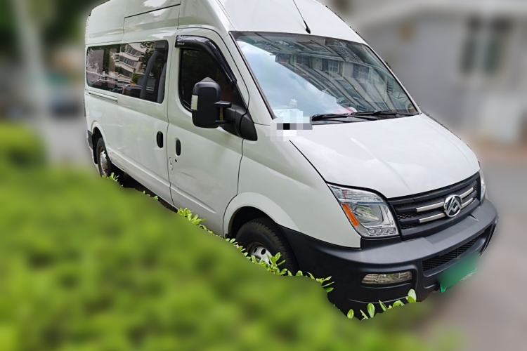 Used SAIC MAXUS Xintu V80  Front Right 45 Deg