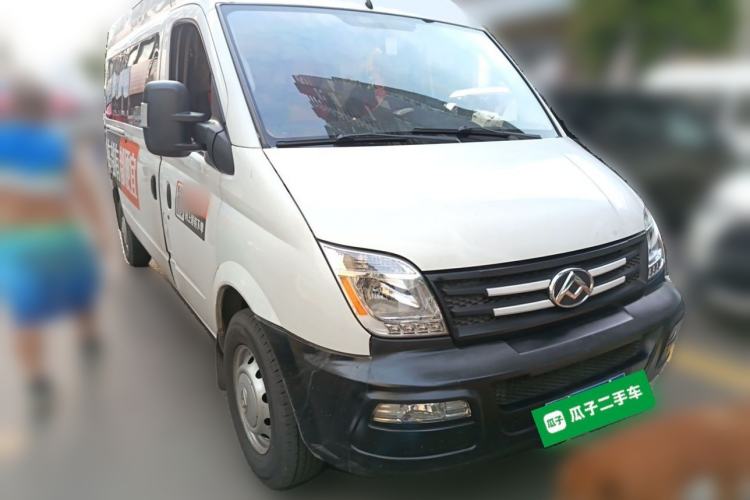 Used SAIC MAXUS Xintu V80 2019 2.5T Classic Model 6-Speed Manual Aotong Long Wheelbase Mid-Height 7-Seater Front Right 45 Deg