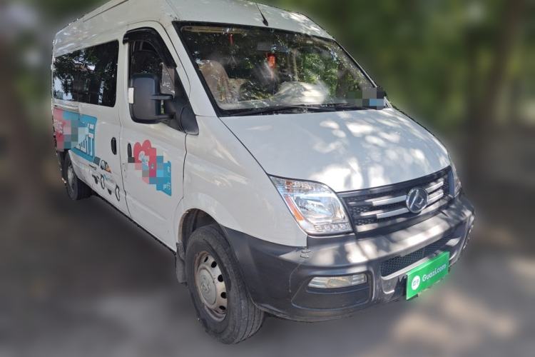 Used SAIC MAXUS Xintu V80 2019 2.5T Classic Version 6-Speed Manual – Aoyuntong Modified Long Wheelbase Mid-Height 7-Seater Front Right 45 Deg