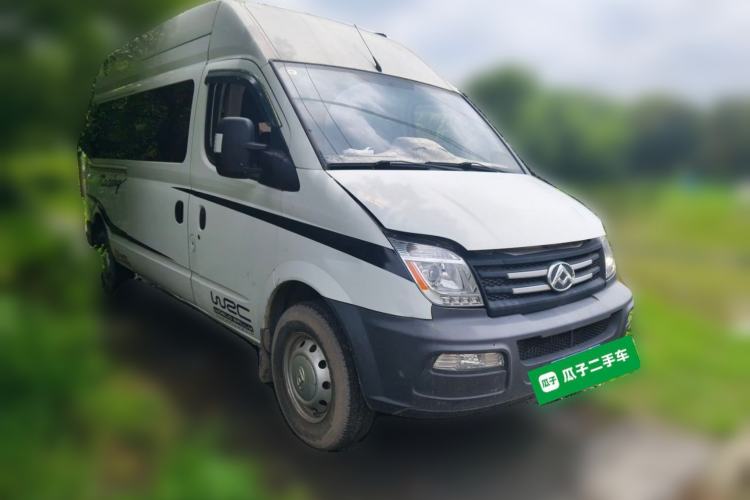 Used SAIC MAXUS Xintu V80 2019 2.5T Classic Model 6-Speed Manual Aotong Long Wheelbase Mid-Height 7-Seater Front Right 45 Deg