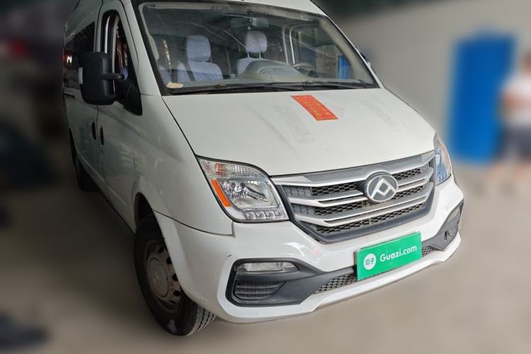 Used SAIC MAXUS Xintu V80 2019 2.5T Classic Model 6-Speed Manual Aotong Long Wheelbase Mid-Height 7-Seater Front Right 45 Deg