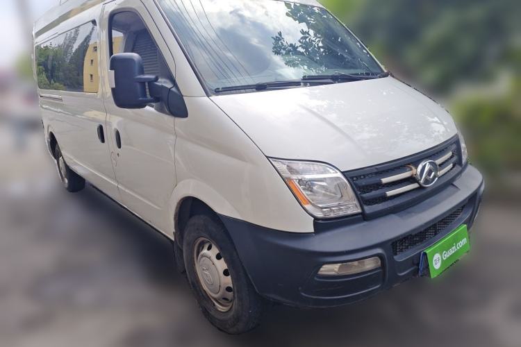 Used SAIC MAXUS Xintu V80 2019 2.5T Classic Model 6-Speed Manual Aotong Long Wheelbase Mid-Height 7-Seater Front Right 45 Deg