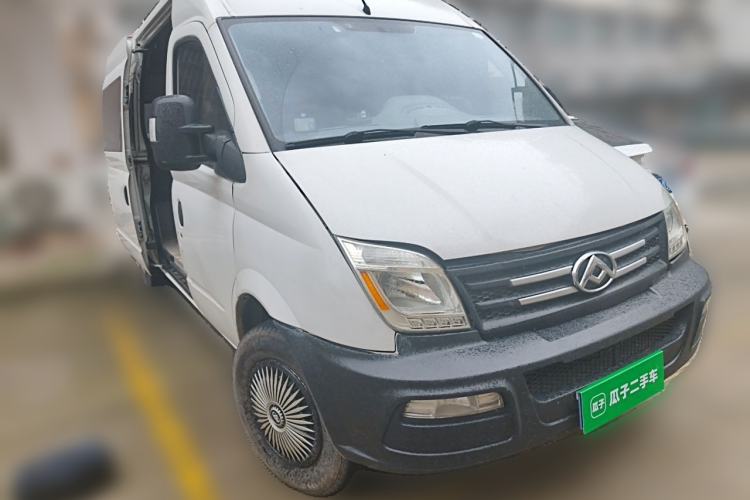 Used SAIC MAXUS Xintu V80 2019 2.5T Classic Version 6-Speed Manual – Aoyuntong Modified Long Wheelbase Mid-Height 7-Seater Front Right 45 Deg