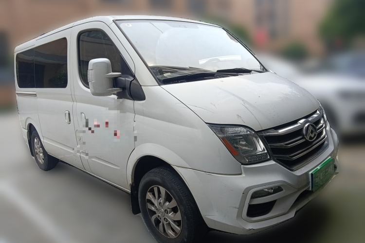 Used SAIC MAXUS Xintu V80 2019 2.0T Plus AMT Aoyuntong Short Wheelbase Ultra-Low Roof 5/6-Seater Front Right 45 Deg
