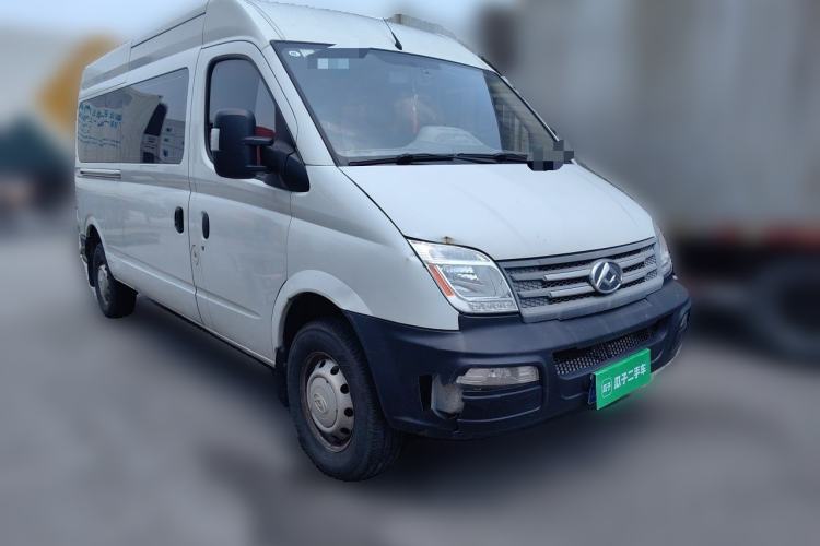 Used SAIC MAXUS Xintu V80 2019 2.5T Classic Model 6-Speed Manual Aotong Long Wheelbase Mid-Height 7-Seater Front Right 45 Deg