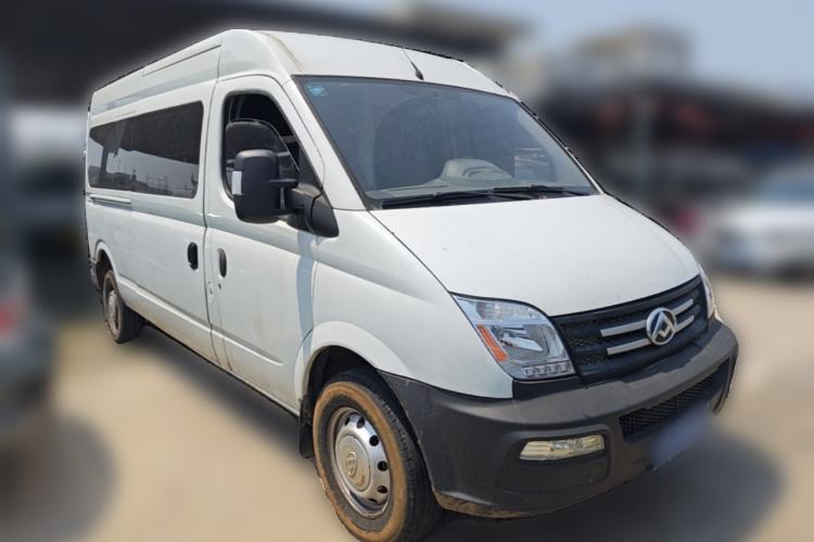 Used SAIC MAXUS Xintu V80 2019 2.5T Classic Model 6-Speed Manual Aotong Long Wheelbase Mid-Height 7-Seater Front Right 45 Deg
