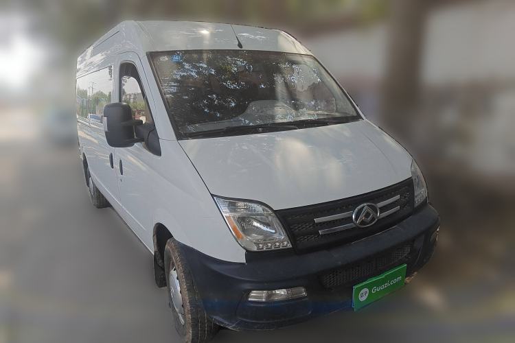 Used SAIC MAXUS Xintu V80 2019 2.5T Classic Model AMT Aoyuntong Long Wheelbase Mid-Roof 7-Seater Front Right 45 Deg