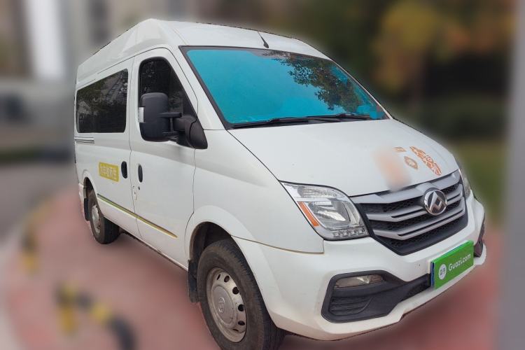 Used SAIC MAXUS Xintu V80 2019 2.5T Classic AMT Aoyuntong Facelifted Short-Wheelbase Mid-Roof 5/6-Seater Front Right 45 Deg
