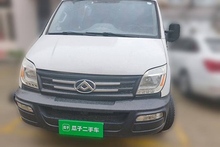 Used SAIC MAXUS Xintu V80 2019 2.5T Classic Version 6-Speed Manual – Aoyuntong Modified Long Wheelbase Mid-Height 7-Seater Front