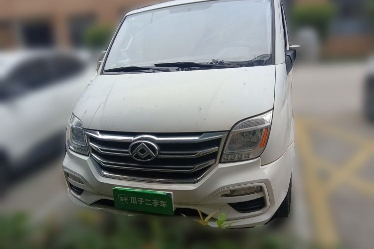 Used SAIC MAXUS Xintu V80 2019 2.0T Plus AMT Aoyuntong Short Wheelbase Ultra-Low Roof 5/6-Seater Front