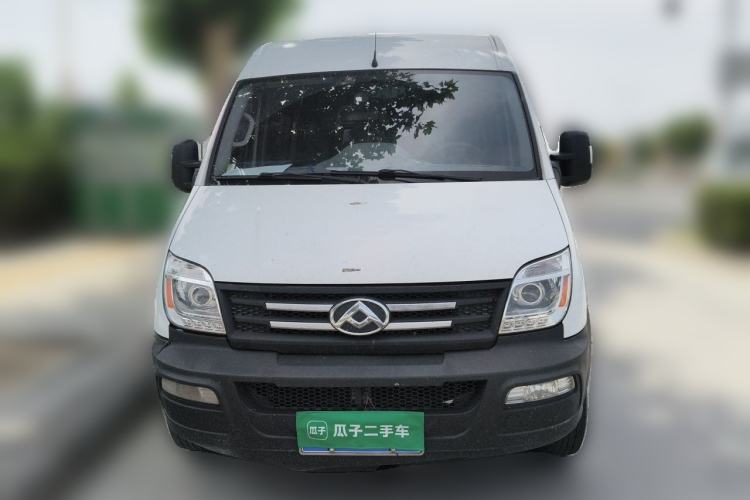 Used SAIC MAXUS Xintu V80 2019 2.5T Classic Version 6-Speed Manual Extended Wheelbase Mid-Roof Design 9-Seater Front