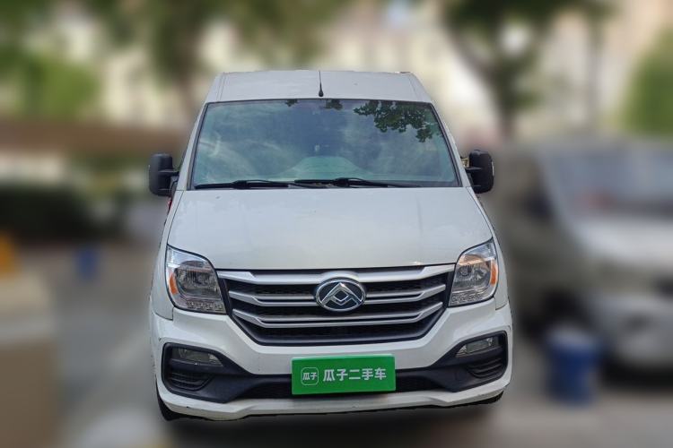 Used SAIC MAXUS Xintu V80 2019 2.0T Plus 6-speed Manual – Aotong Long Wheelbase Mid-Height 7-Seater Front