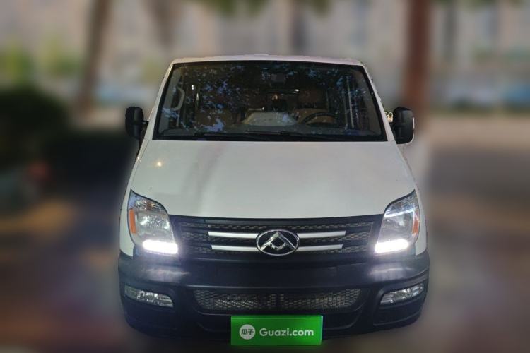 Used SAIC MAXUS Xintu V80 2019 2.5T Classic Model AMT Aoyuntong Facelifted Short Wheelbase Ultra-Low Roof 5/6-Seater Front
