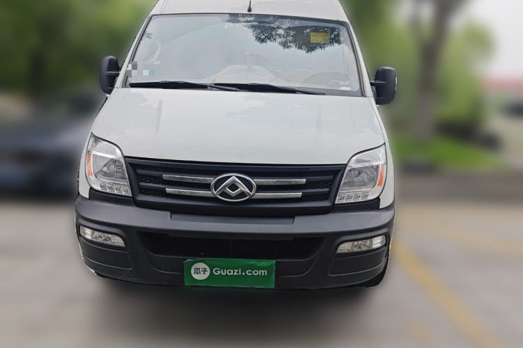 Used SAIC MAXUS Xintu V80 2019 2.5T Classic Edition AMT Aoyuntong Facelifted Long Wheelbase Mid-Height 7-Seater Front
