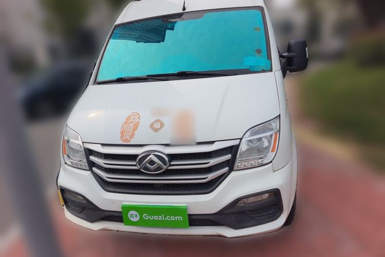 Used SAIC MAXUS Xintu V80 2019 2.5T Classic AMT Aoyuntong Facelifted Short-Wheelbase Mid-Roof 5/6-Seater Front