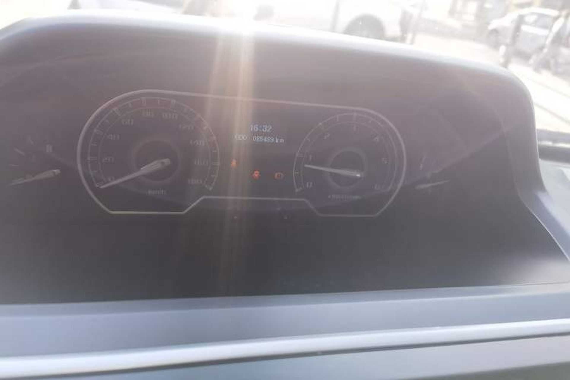 Used SAIC MAXUS Xintu V80 2019 2.5T Classic Edition 6-Speed Manual – Aoyuntong Short Wheelbase Mid-Height Design 5/6 Seats Instrument Cluster
