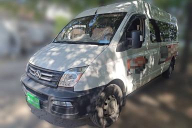Used SAIC MAXUS Xintu V80 2019 2.5T Classic Version 6-Speed Manual – Aoyuntong Modified Long Wheelbase Mid-Height 7-Seater