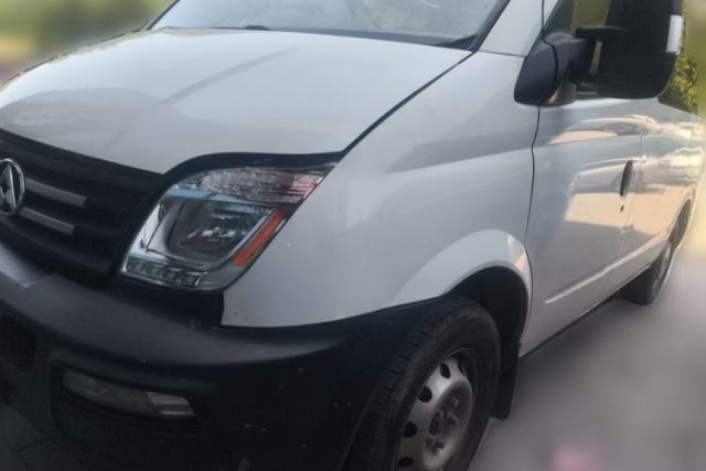 Used SAIC MAXUS Xintu V80 2019 2.5T Classic Model AMT Aoyuntong Short Wheelbase Ultra-Low Roof 5/6-Seater