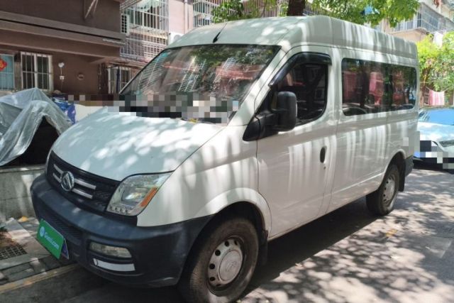 Used SAIC MAXUS Xintu V80 2019 2.5T Classic Model 6-Speed Manual – Aoyuntong Short Wheelbase Ultra-Low Roof 5/6 Seats