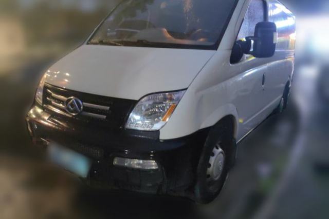 Used SAIC MAXUS Xintu V80 2019 2.5T Classic AMT Van Short Wheelbase Mid-Roof 6-Seater
