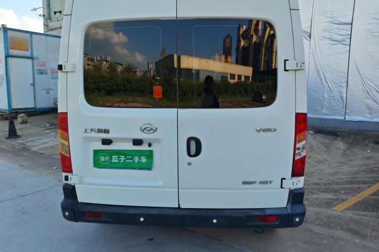 Used SAIC MAXUS Xintu V80 2019 2.5T Classic Model AMT Aoyuntong Long Wheelbase Mid-Roof 7-Seater Rear