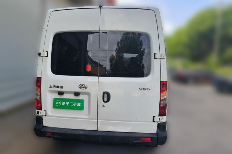 Used SAIC MAXUS Xintu V80 2019 2.5T Classic Edition 6-Speed Manual – Aoyuntong Short Wheelbase Mid-Height Design 5/6 Seats Rear