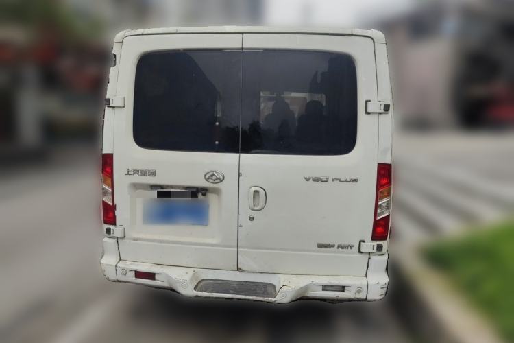 Used SAIC MAXUS Xintu V80 2019 2.0T Plus AMT Aoyuntong Short Wheelbase Ultra-Low Roof 5/6-Seater Rear