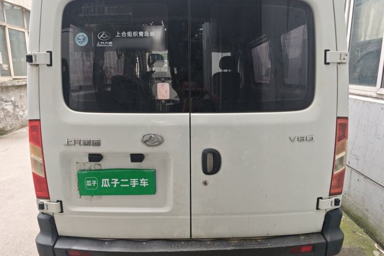 Used SAIC MAXUS Xintu V80 2019 2.5T Classic Edition 6-Speed Manual – Aoyuntong Short Wheelbase Mid-Height Design 5/6 Seats Rear