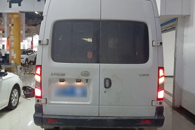 Used SAIC MAXUS Xintu V80 2019 2.5T Classic Edition 6-Speed Manual – Aoyuntong Short Wheelbase Mid-Height Design 5/6 Seats Rear