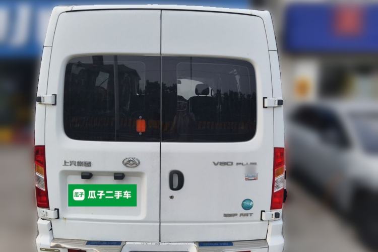 Used SAIC MAXUS Xintu V80 2019 2.0T Plus AMT Aoyuntong Short Wheelbase Mid-Roof 5/6-Seater Rear